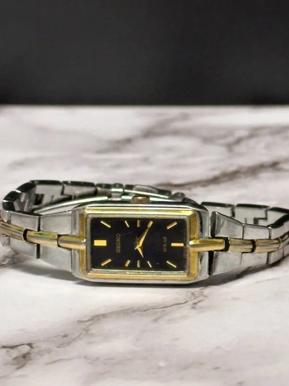 Vintage Seiko Solar Watch Women Silver Gold Two Tone Black Dial 5.75 Inch - Picture 4 of 12